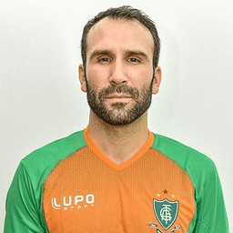 Bruno Pinheiro portrait
