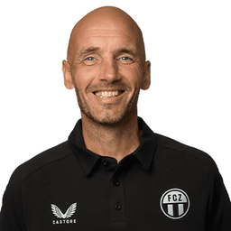 Mitchell van der Gaag portrait