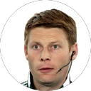 Referee Christian Dingert