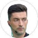 Referee Florian Badstubner