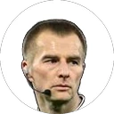 Referee Michael Salisbury