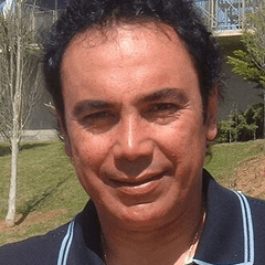 Hugo Sánchez portrait